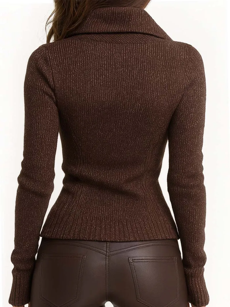 Damen-Strickjacke mit asymmetrischem Reißverschluss und hochgeschlossenem Rippstrickkragen – Eliska