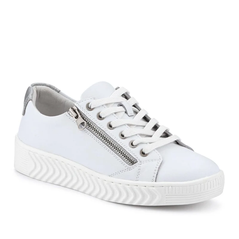 Casual Leather Trainers - BRK41000 / 326 649 - White