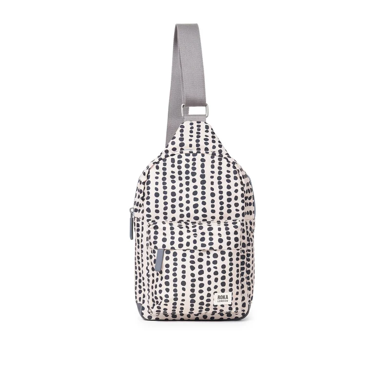 ROKA Willesden B Linear Dot Große Tasche aus recyceltem Canvas