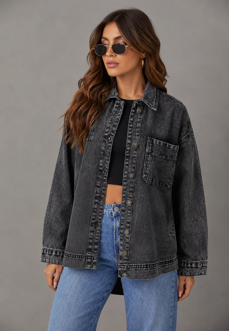 Oversize-Jeanshemd mit Vordertasche – Nadja
