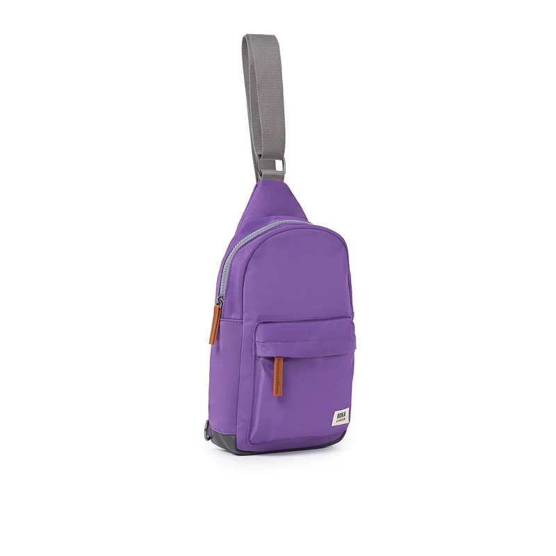 ROKA Willesden Große Tasche aus recyceltem Nylon | Frisches Lila