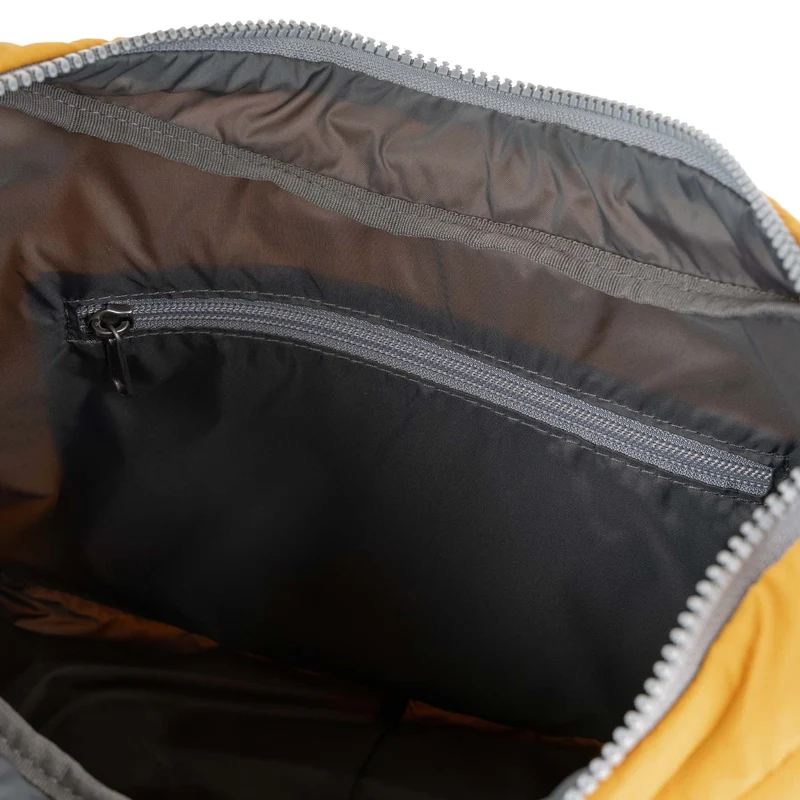 ROKA Belsize Maisbeutel, mittelgroß, recycelt, aus Taslon