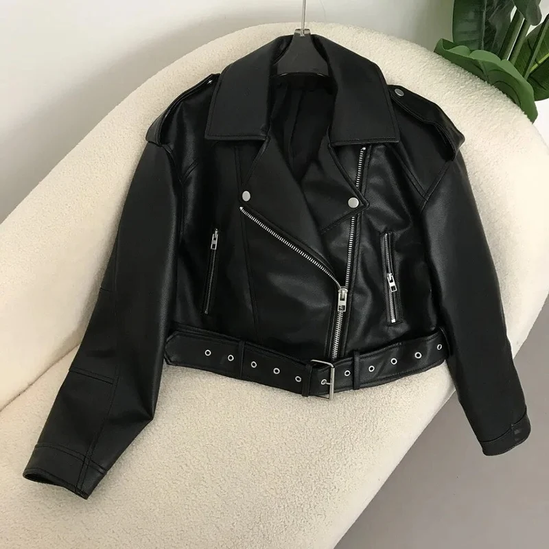 Benthe - stylische Lederjacke für den Frühling