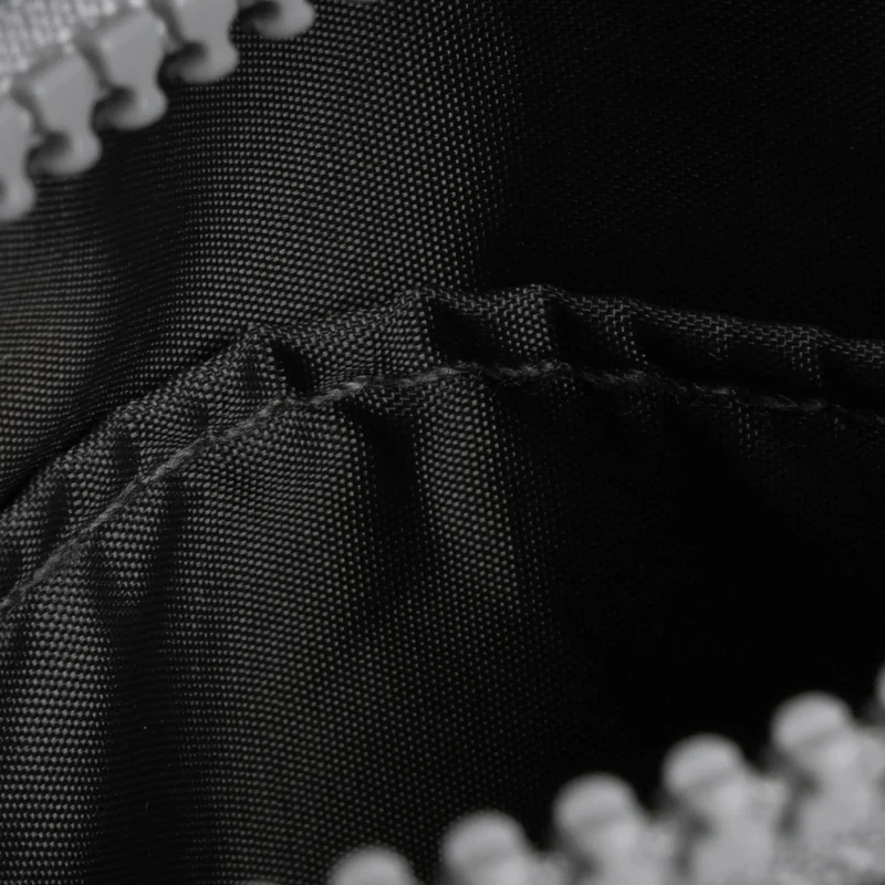 ROKA Chelsea Knackig blauer Beutel aus recyceltem Nylon