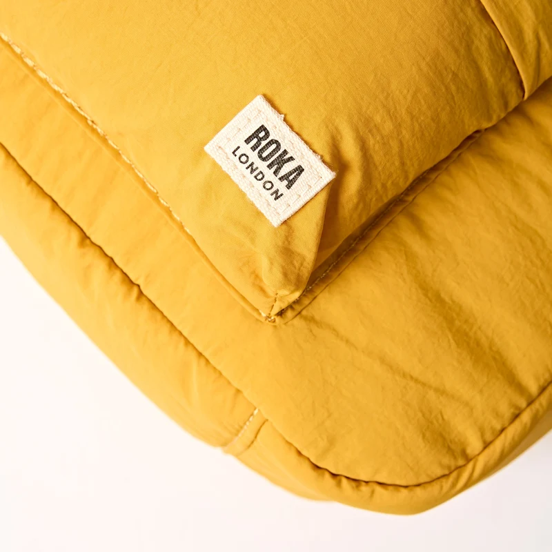 ROKA Belsize Maisbeutel aus recyceltem Taslon