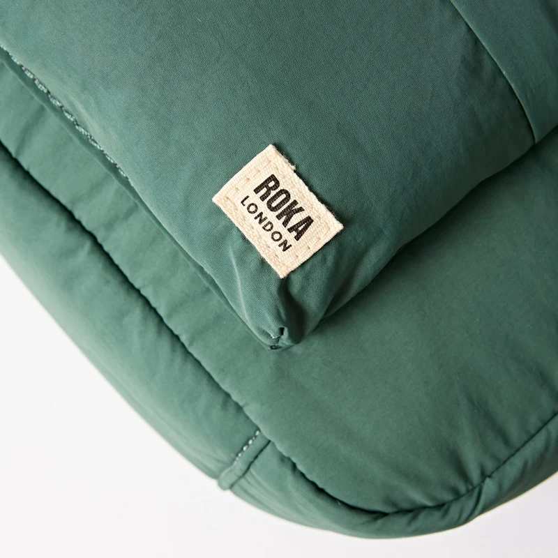 ROKA Belsize Arctic Kleiner Beutel aus recyceltem Taslon