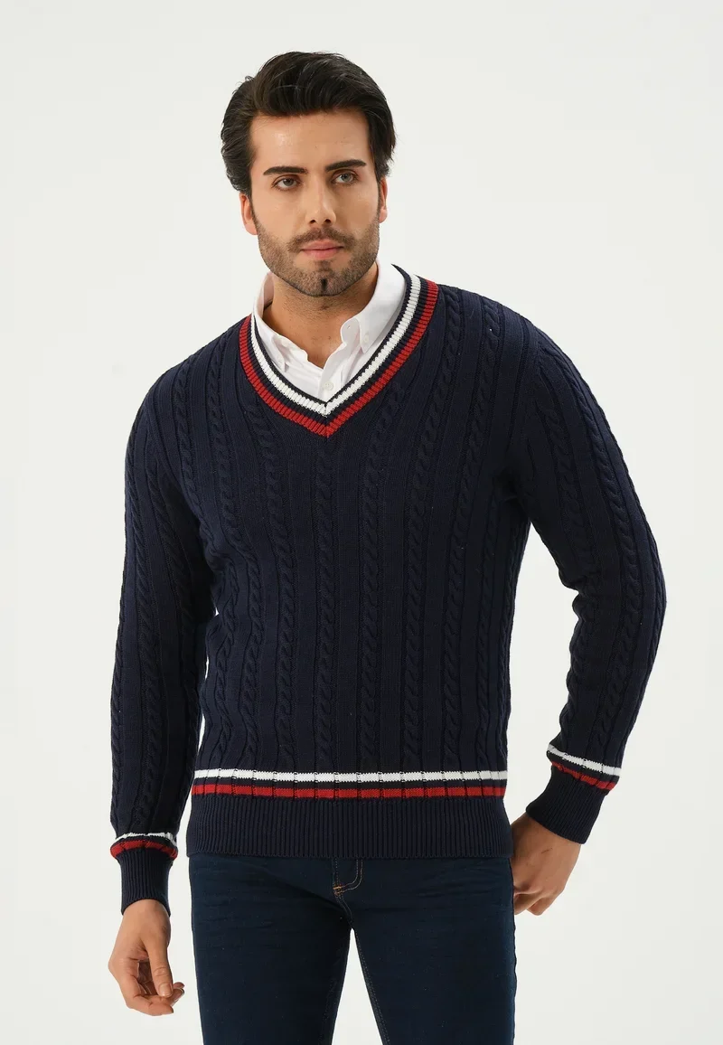 Kace | Weißer V-Ausschnitt Kabel Gestrickter Streifenpullover