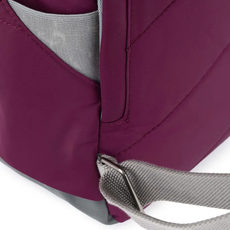 ROKA Canfield B Royal Burgundy Kleine Tasche aus recyceltem Nylon