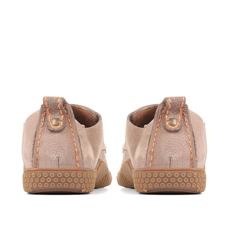 Casual Leather Lace-Up Shoes - META35010 / 322 980 - Sand
