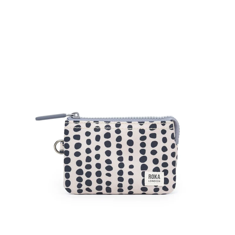 ROKA Carnaby Kleine Geldbörse aus recyceltem Canvas mit linearem Punktmuster