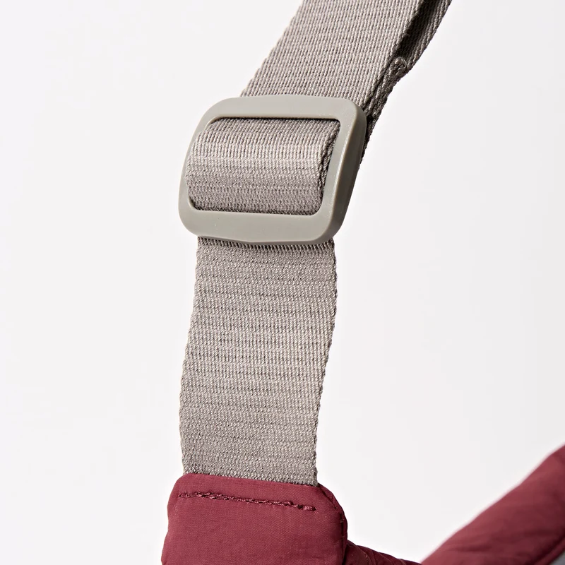 ROKA Farringdon Bordeaux-Tasche aus recyceltem Taslon