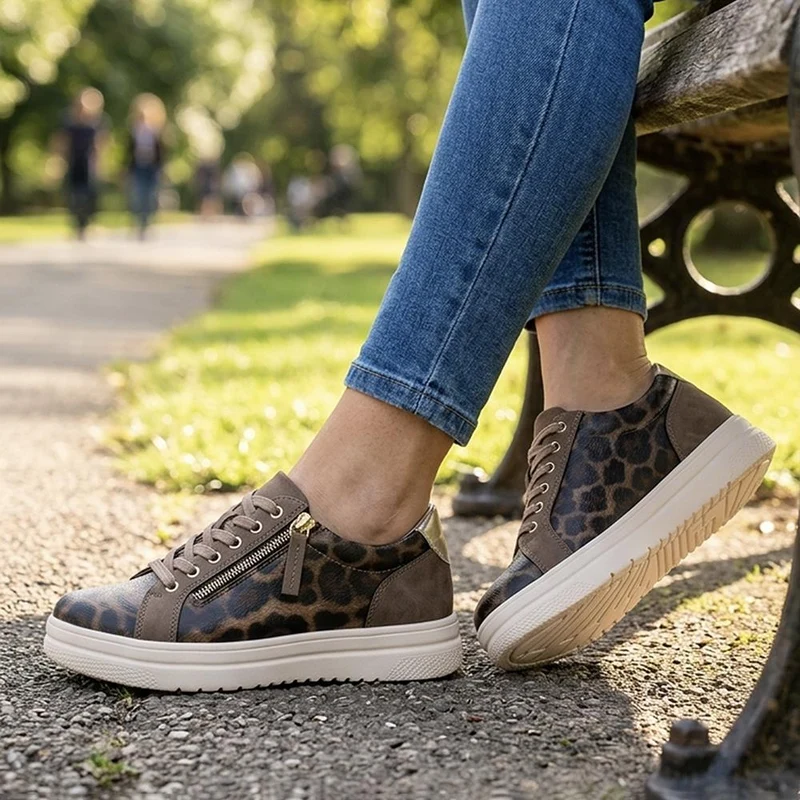 Wide Fit Zip & Lace Platform Trainers - WBINS43003 / 328 884 - Brown Leopard