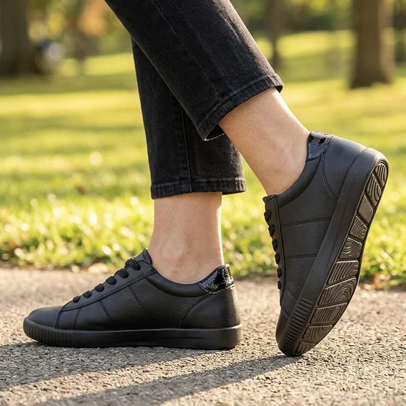 Casual Lace Up Platform Trainers - WBINS43017 / 329 059 - Black