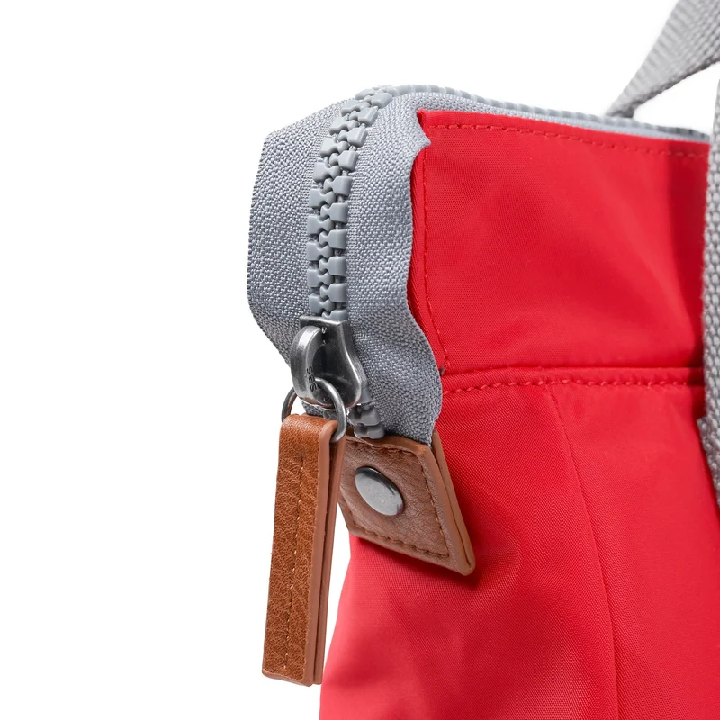ROKA Bantry B Chiliöl, kleiner Beutel aus recyceltem Nylon