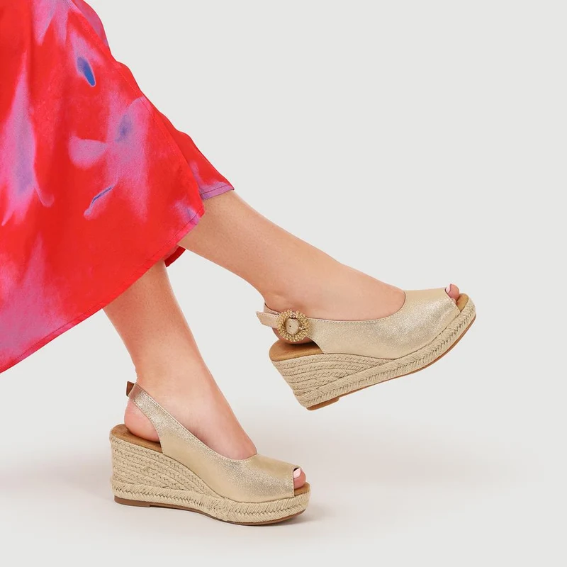 Buckle Fastening Wedge Espadrilles - WBINS41057 / 327 257 - Gold