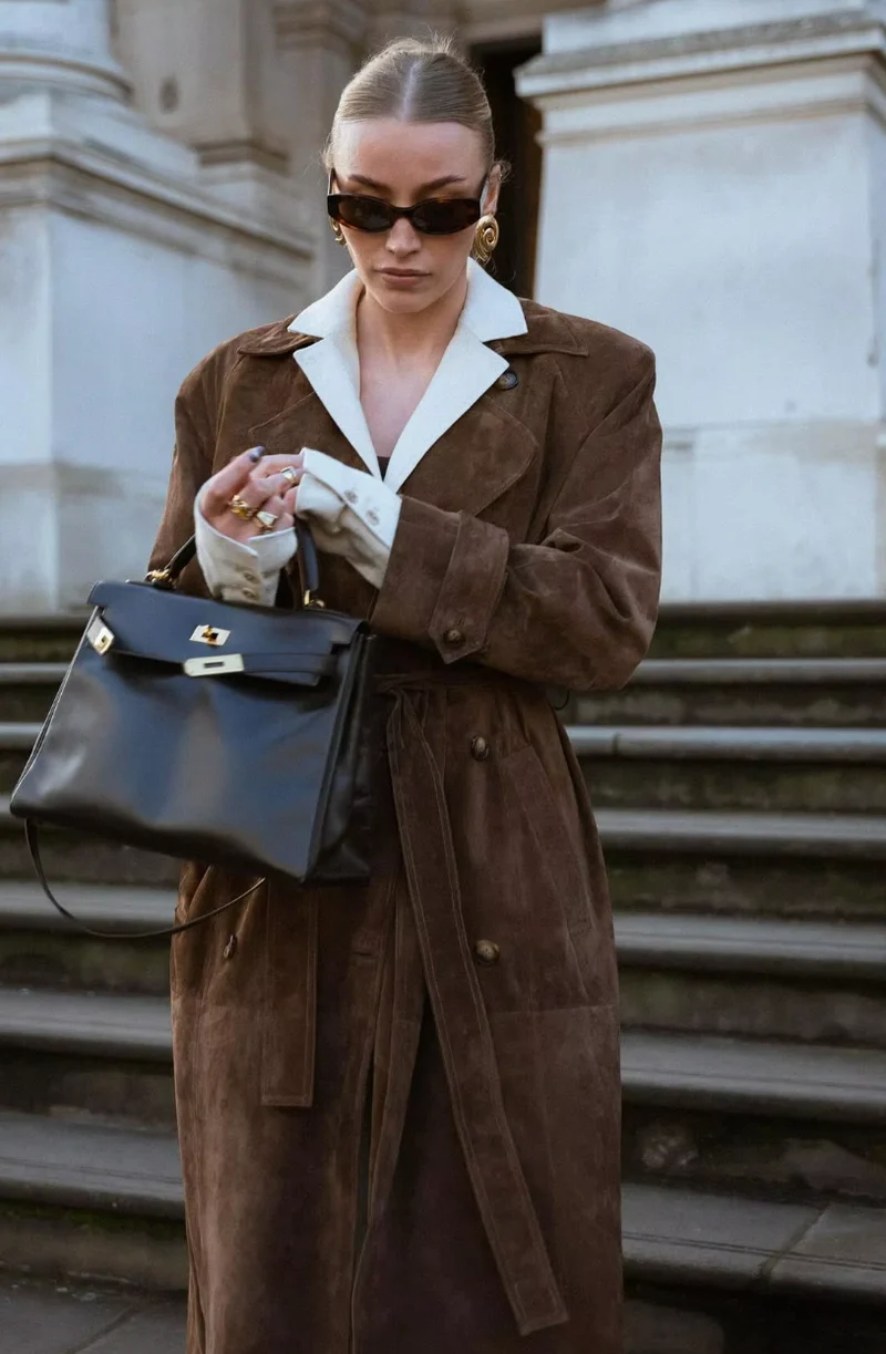 Zavithaya | Trenchcoat aus Wildleder