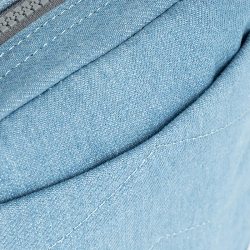 ROKA Bond Tasche aus recyceltem Denim-Canvas