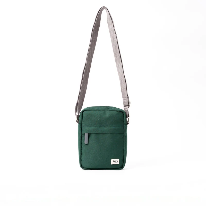 ROKA Bond Tasche aus recyceltem Canvas