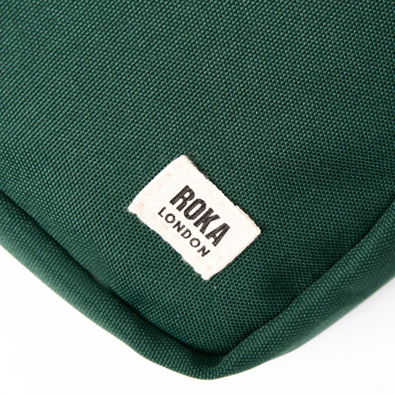 ROKA Bond Tasche aus recyceltem Canvas
