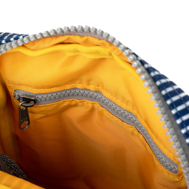 ROKA Bond Hickory Stripe Einheitsgröße Recycelte Canvas-Tasche