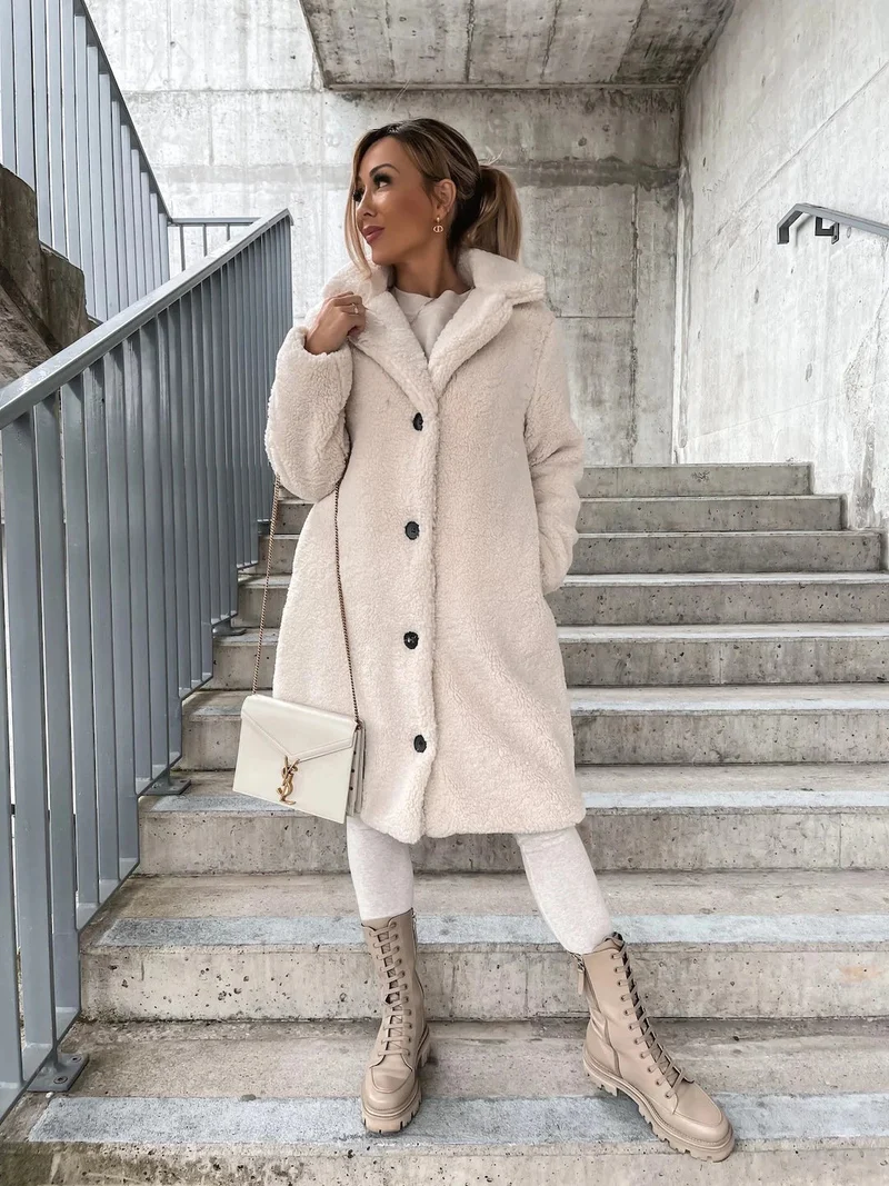 Corah | Wintermantel aus feiner Wolle