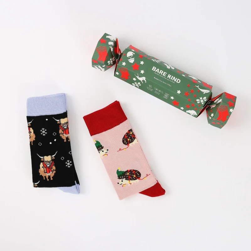 Bare Kind Weihnachtsknaller-Socken mit Igel- und Hochlandrindmotiv aus Bambus | 2er-Pack