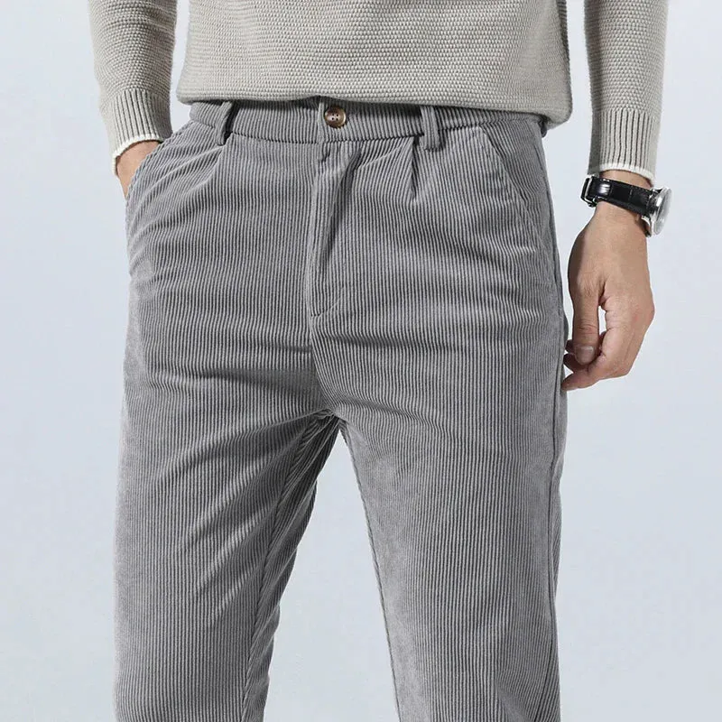 Herren-Cordhose mit Bundfalten und Seitentaschen – Corvin