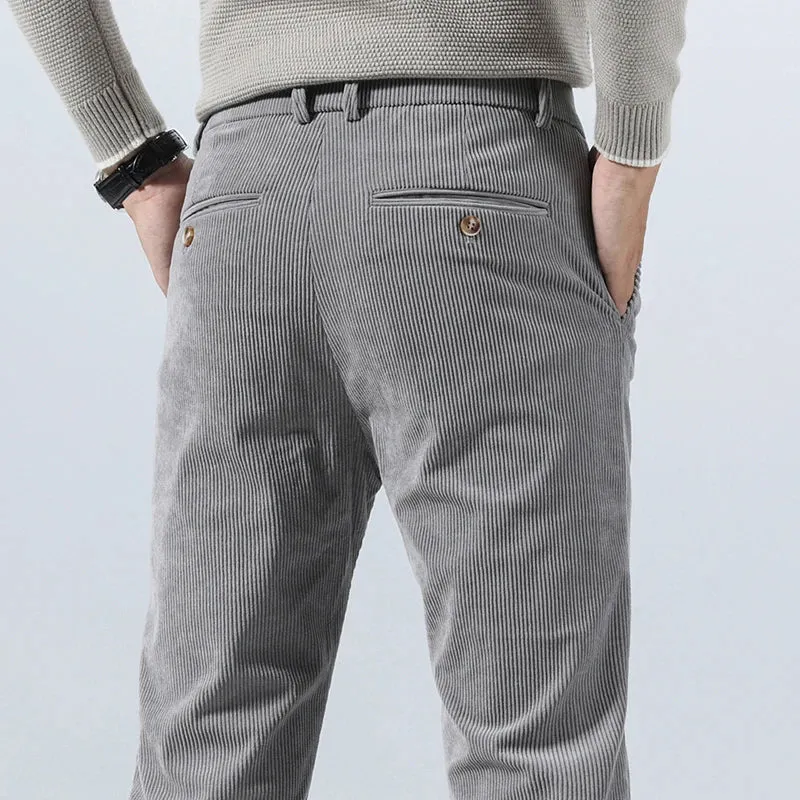 Herren-Cordhose mit Bundfalten und Seitentaschen – Corvin