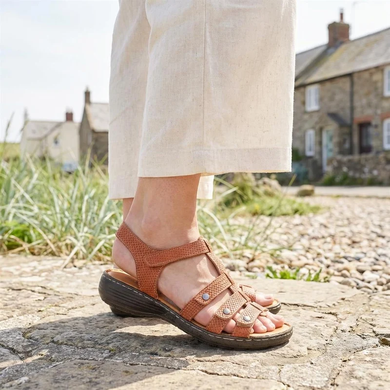 Premium Leather Touch Fastening Sandals - LUCK43006 / 329 419 - Tan