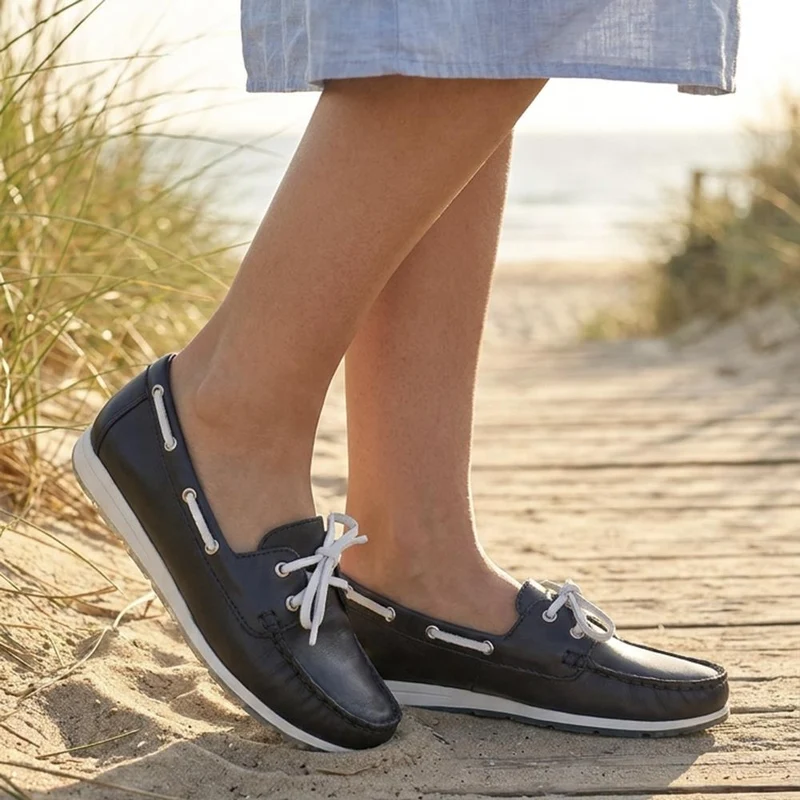 Marco Tozzi Lace Upper Boat Shoes - WEN43002 / 330 470 - Navy