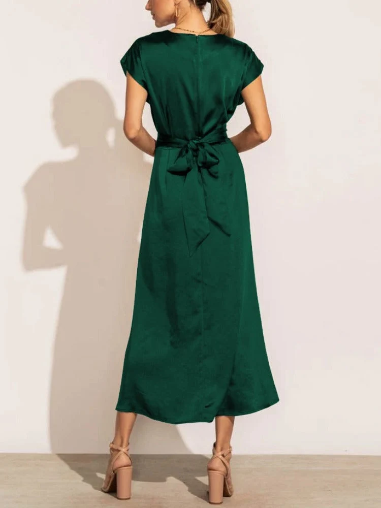 Quinlan | Elegantes Midikleid aus Satin