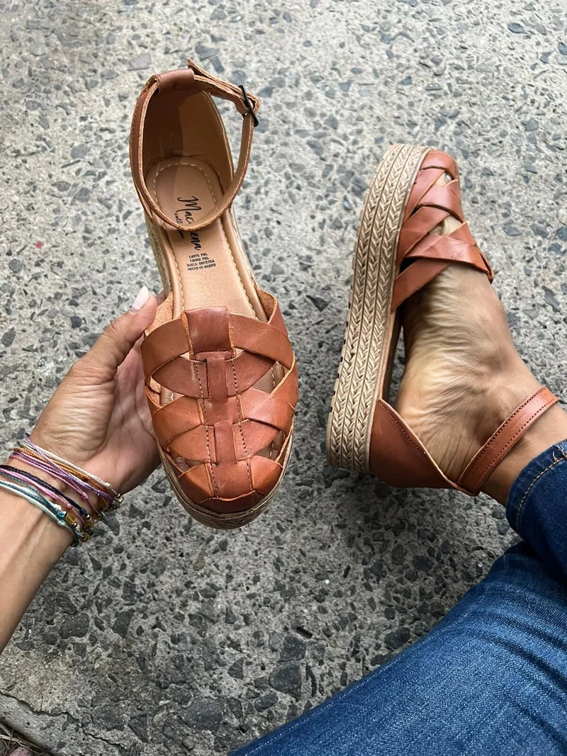Noelene - Sandalen Stilvoll und bequem