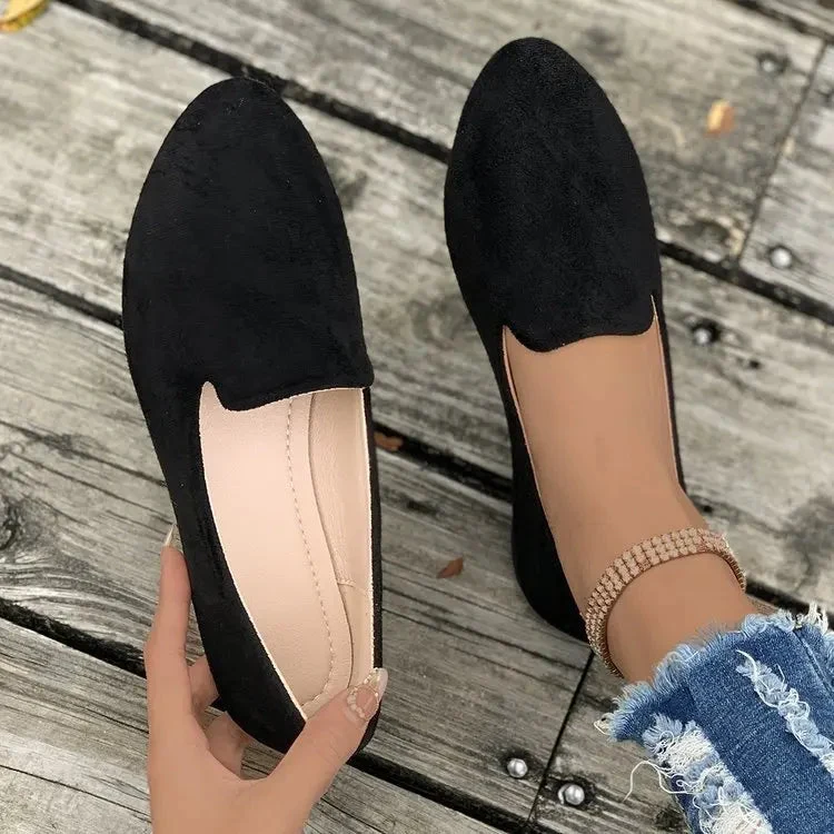 Pax | Bequeme Slip-On Flache Schuhe mit Spitzem Zehenbereich