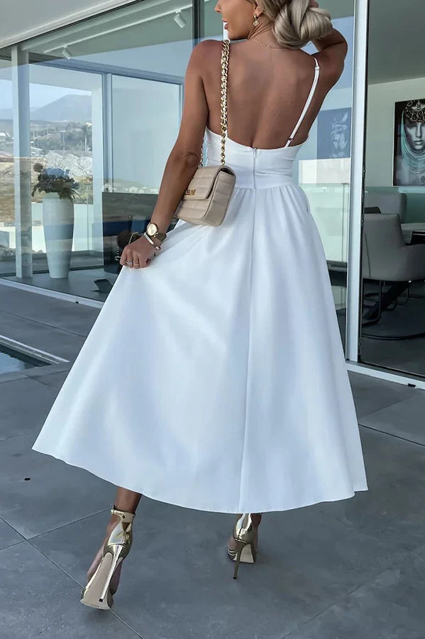 Cara | Bequemes Midikleid mit ausgeschnittenen Taschen