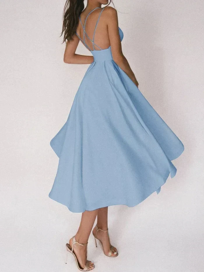 Tamitha | Elegantes Kleid mit V-Ausschnitt und Trägern