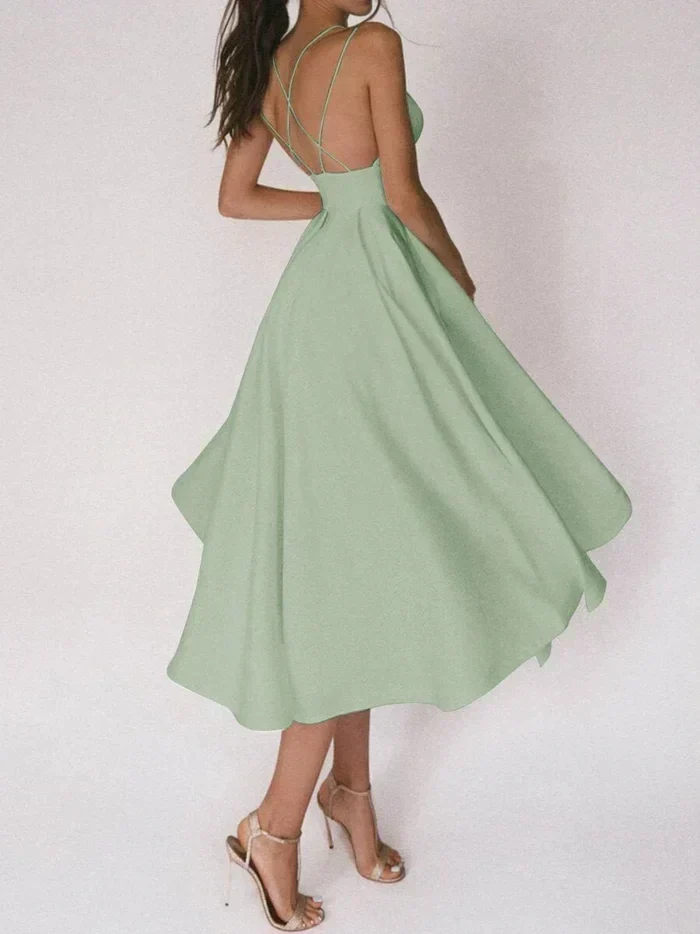 Tamitha | Elegantes Kleid mit V-Ausschnitt und Trägern