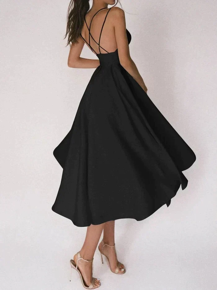 Tamitha | Elegantes Kleid mit V-Ausschnitt und Trägern