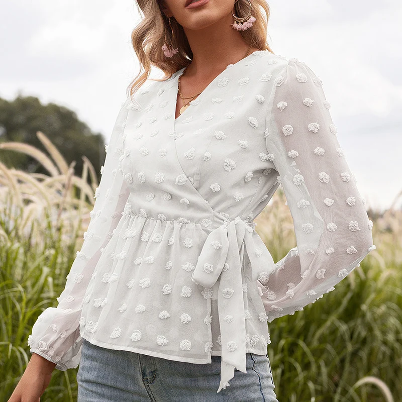 Athena | Langärmelige Bluse mit V-Ausschnitt aus Spitze