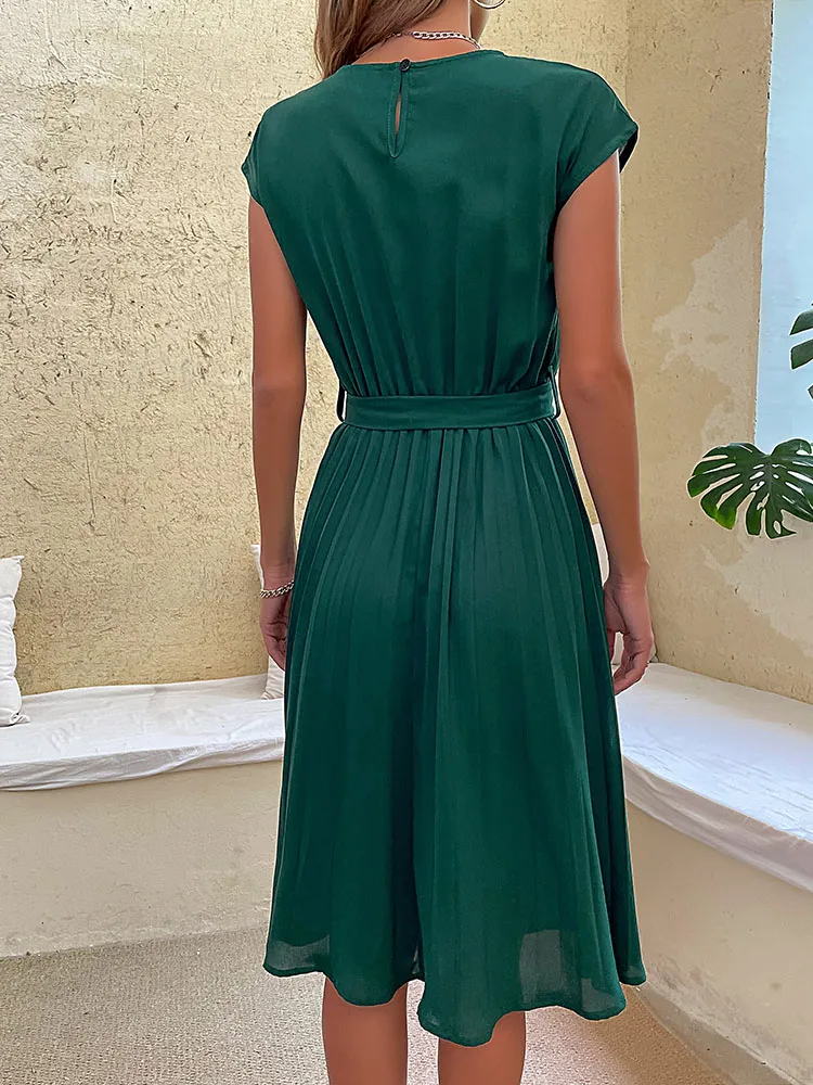Klara | Kurzärmeliges plissiertes lässiges Minikleid für den Sommer