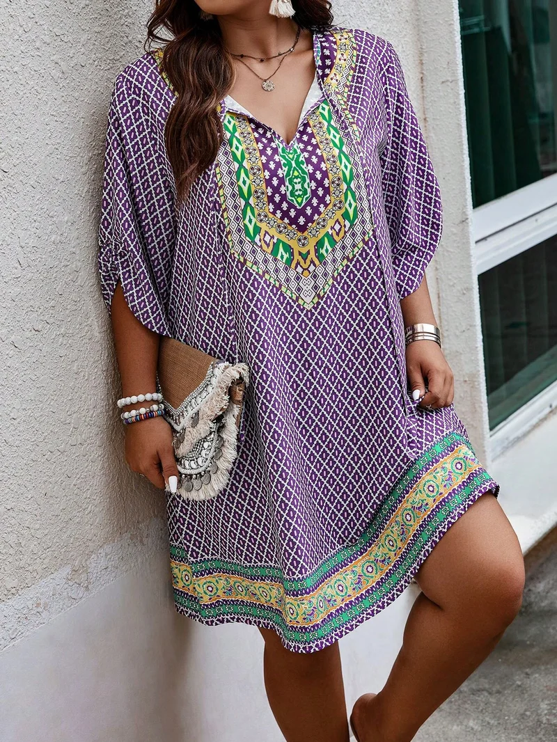 Ruby-Weinlese-inspiriertes Kleid mit Zufallsmuster