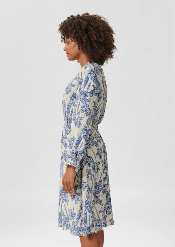 Ivy - Stilvolles und bequemes Damen-Blumenkleid mit langen Ärmeln