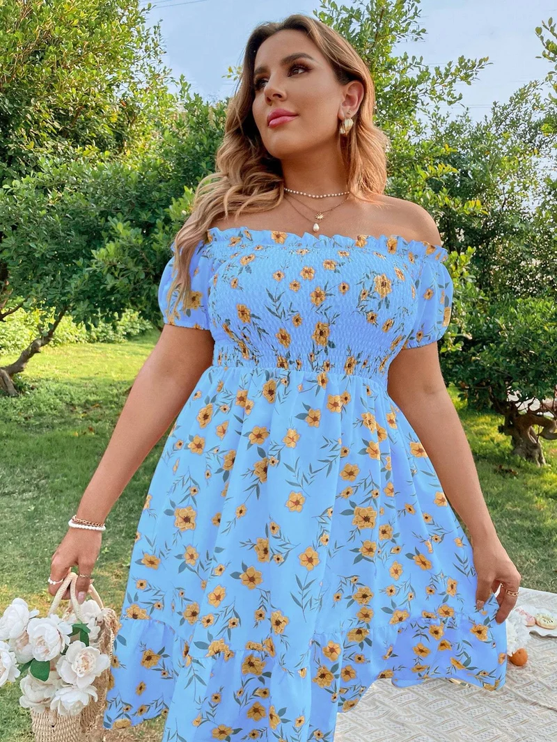 Kleid | mit Blumenmuster, Rüschen und Volants