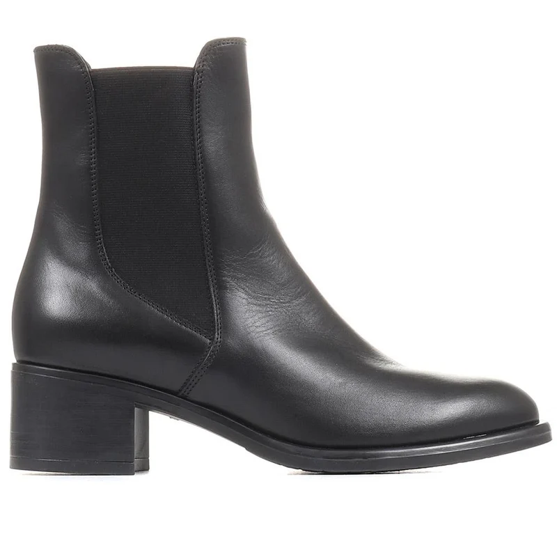 Doria Heeled Leather Chelsea Boots - DORIA / 322 365 - Black