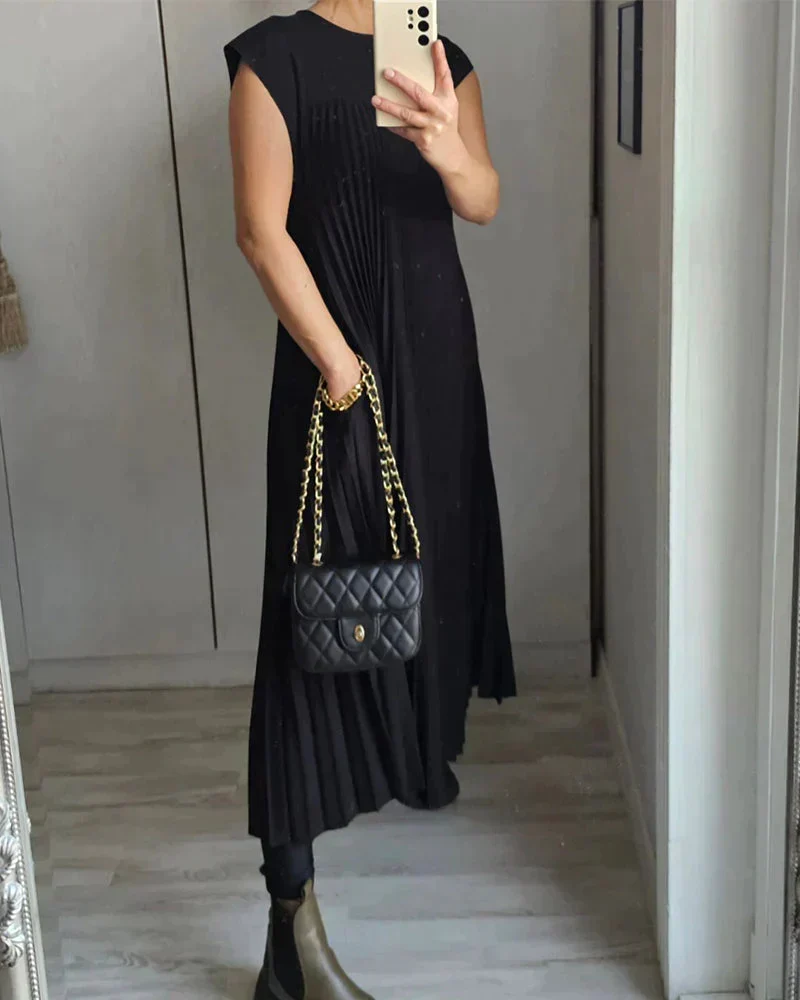 Sheria | Elegant Pleated Kleid