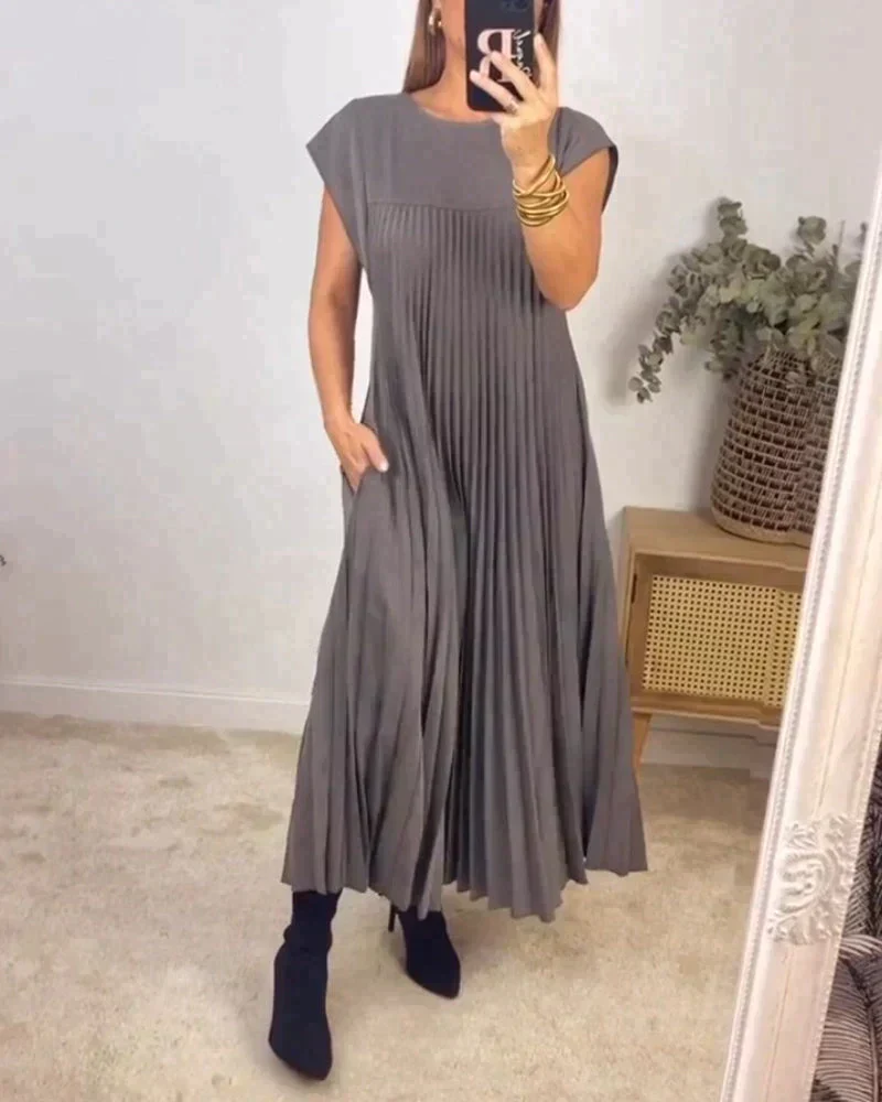 Sheria | Elegant Pleated Kleid