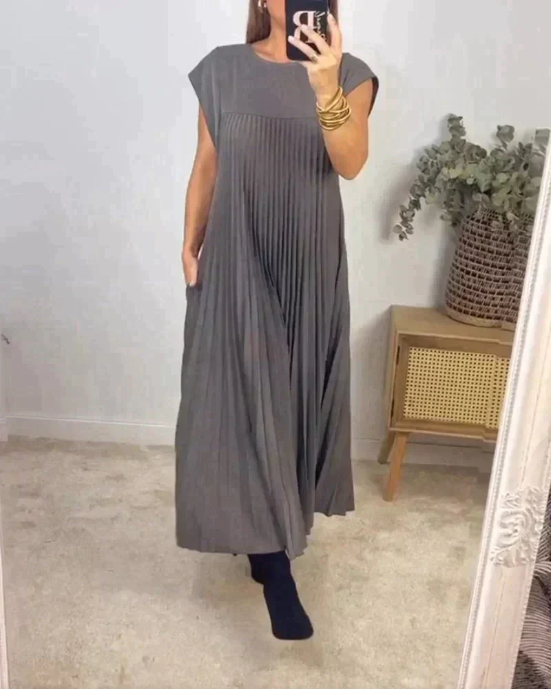 Sheria | Elegant Pleated Kleid
