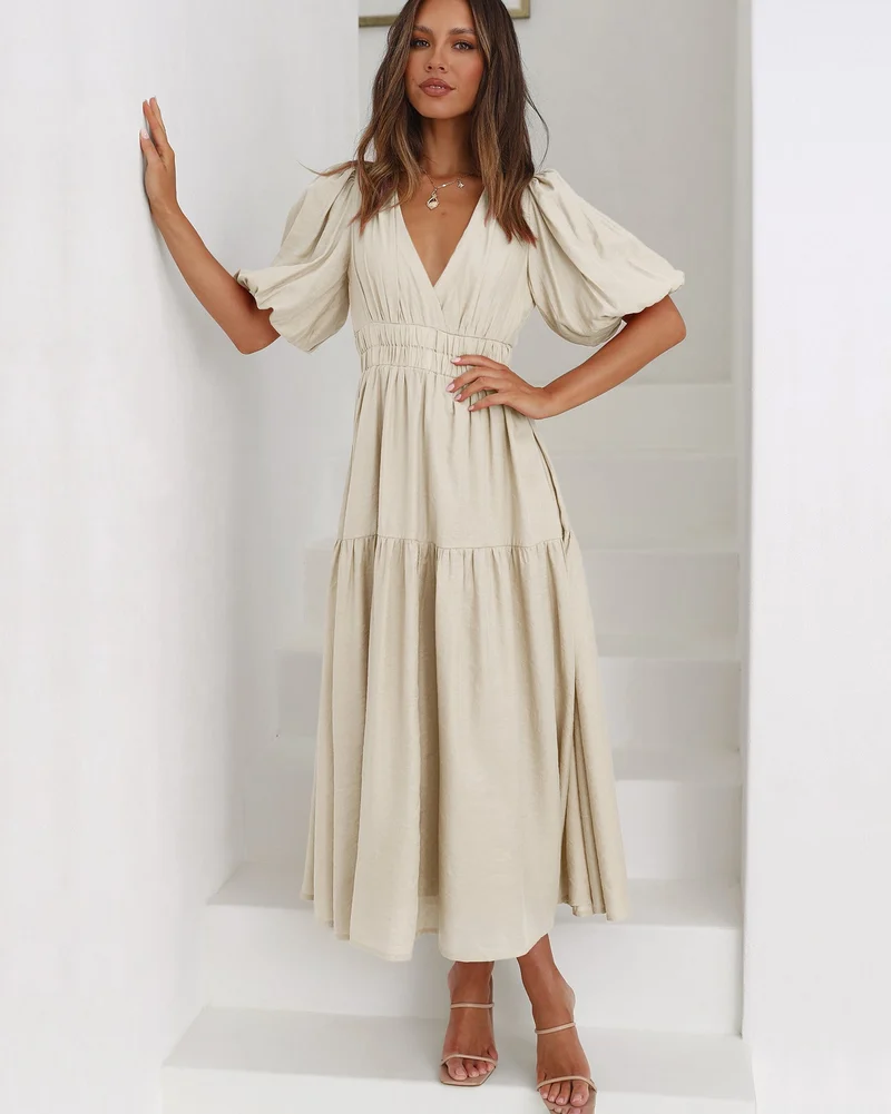 Elia- Kleid mit V-Ausschnitt und Puffärmeln