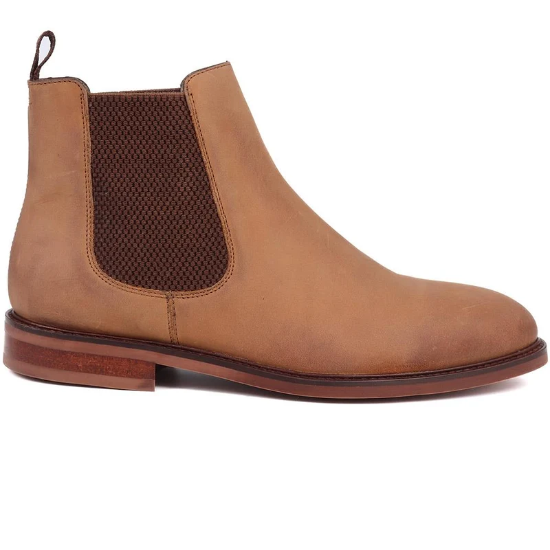 Debden Leather Chelsea Boots - DEBDEN / 320 461 - Tan Nubuck