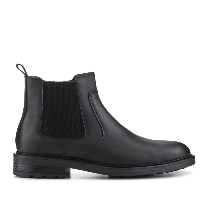 Feltham Heeled Leather Chelsea Boots - FELTHAM / 328 081 - Black