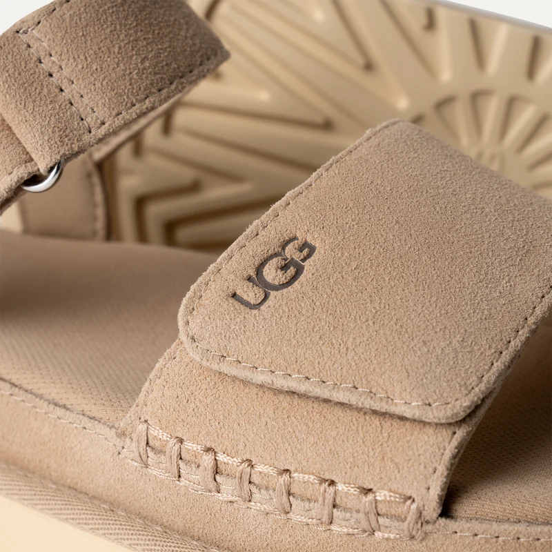 UGG Goldenstar Sandale für Damen - Sand
